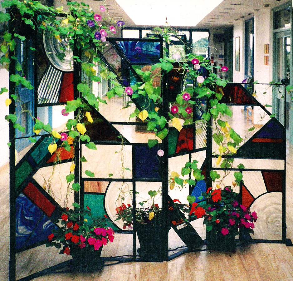 Screens & Garden Art